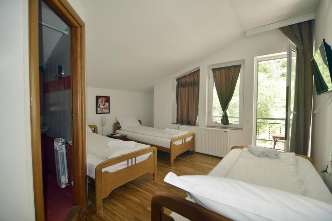 Hotel Vilagora Krushevo Kruševo Dış mekan fotoğraf