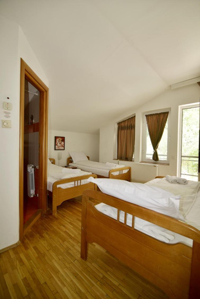 Hotel Vilagora Krushevo Kruševo Dış mekan fotoğraf